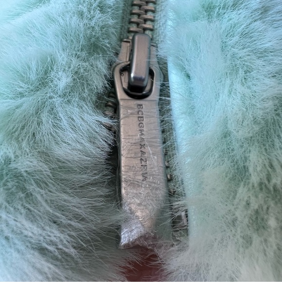 BCBGMAXAZRIA $338 “Violet” Faux Fur Moto Jacket In Pistachio Size XS - Picture 9 of 17
